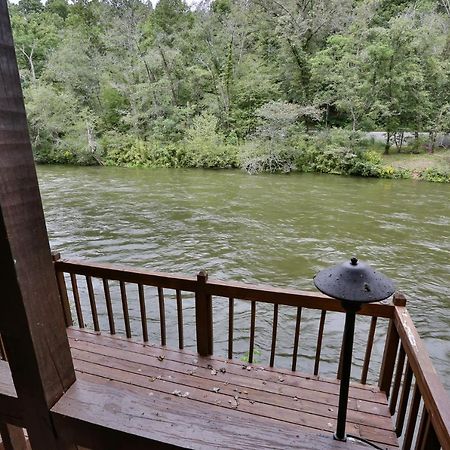 Heaven On The Toccoa Where You Will Enjoy The Sites And Sounds Of The Toccoa River Mineral Bluff Bagian luar foto
