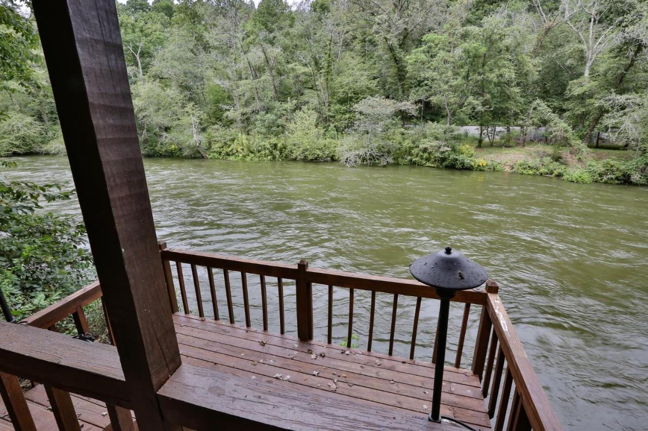 Heaven On The Toccoa Where You Will Enjoy The Sites And Sounds Of The Toccoa River Mineral Bluff Bagian luar foto
