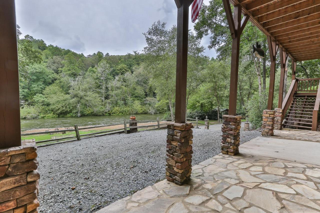 Heaven On The Toccoa Where You Will Enjoy The Sites And Sounds Of The Toccoa River Mineral Bluff Bagian luar foto