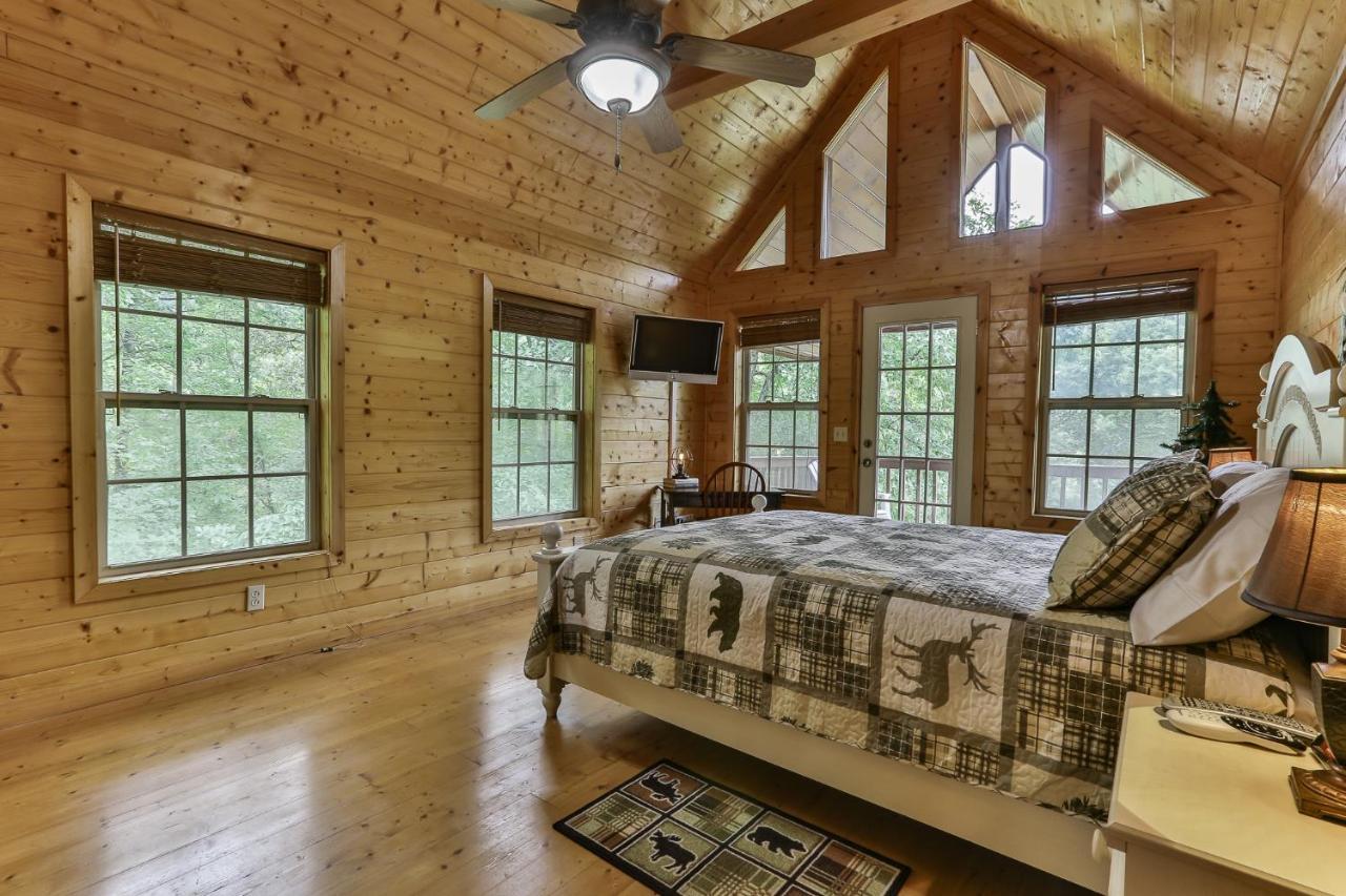 Heaven On The Toccoa Where You Will Enjoy The Sites And Sounds Of The Toccoa River Mineral Bluff Bagian luar foto