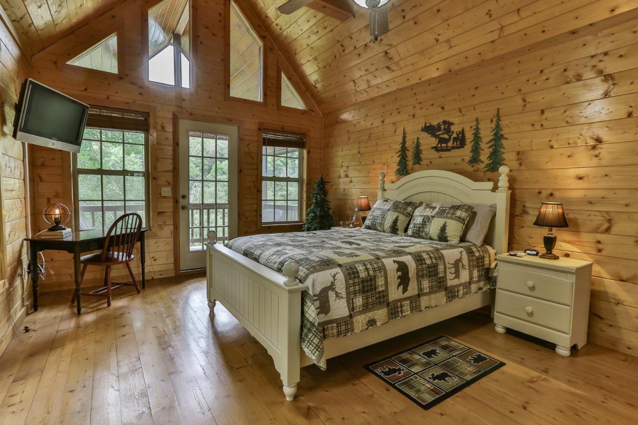 Heaven On The Toccoa Where You Will Enjoy The Sites And Sounds Of The Toccoa River Mineral Bluff Bagian luar foto